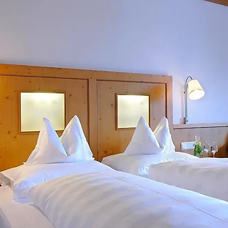 Ξενοδοχείο Cresta.alpin.sport.hotel 4*