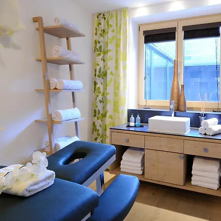 Hotell Cresta.alpin.sport.hotel Lech am Arlberg